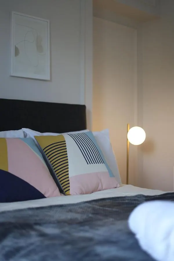게스트하우스 Crawford House- Scholarlee Living Apartments 코크