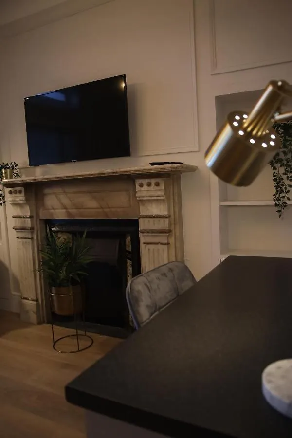 Crawford House- Scholarlee Living Apartments Cork